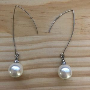 Pearl earrings
